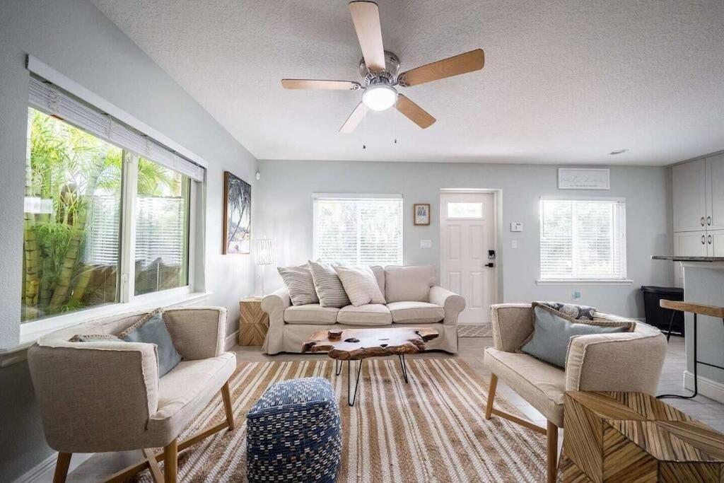 Beach House W/Putting Green/Game Rm/Rooftop Deck Cocoa Beach Exterior photo