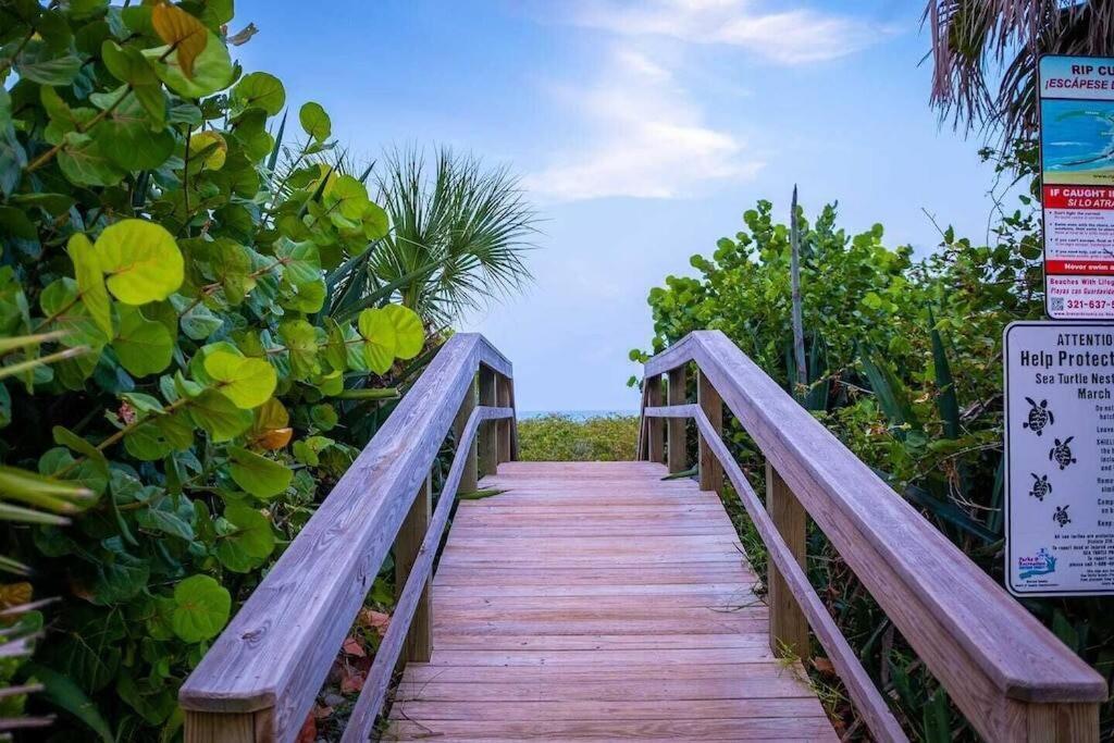 Beach House W/Putting Green/Game Rm/Rooftop Deck Cocoa Beach Exterior photo